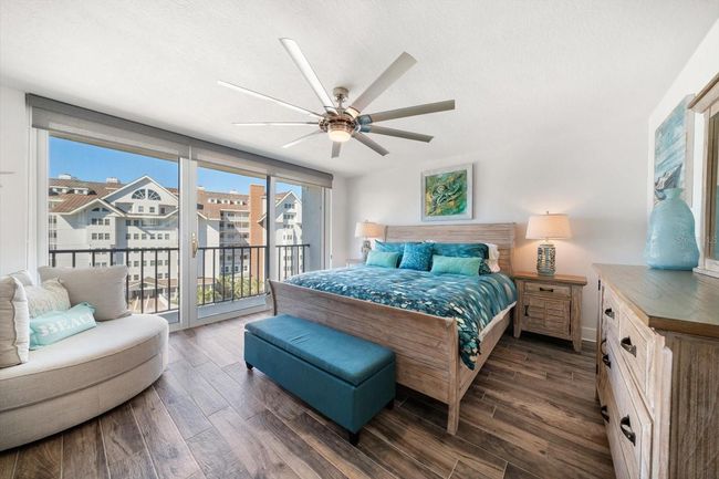 APT-504S - 1591 Gulf Blvd, Condo with 2 bedrooms, 2 bathrooms and null parking in CLEARWATER BEACH FL | Image 19