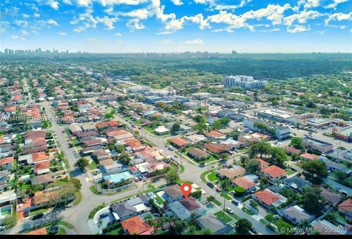2-5911 Sw 6th St, Miami, FL, 33144-3933 | Card Image