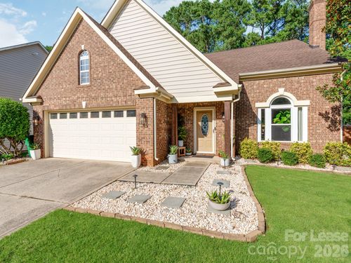 4617 Rock Stream Dr, Charlotte, NC, 28269-7150 | Card Image