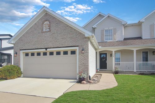 728 Kristin Dr, Normal, IL, 61761-9507 | Card Image