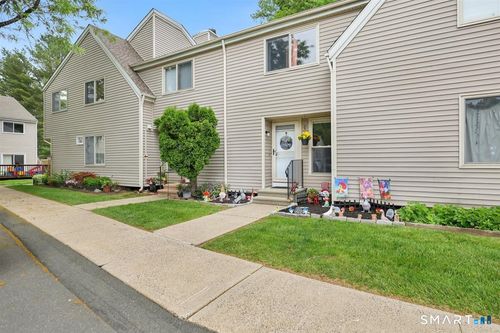 15-15 Cherokee Ct, Cromwell, CT, 06416-1210 | Card Image