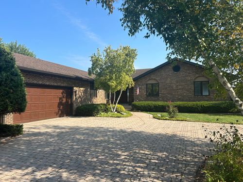 38715 N Red Oak Ter, Wadsworth, IL, 60083-9667 | Card Image