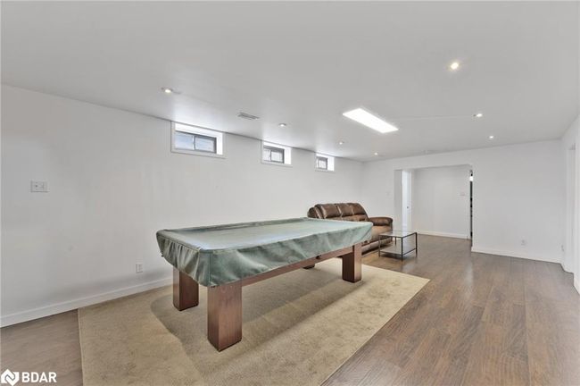 239 Warnica Rd, House other with 5 bedrooms, 2 bathrooms and 6 parking in Barrie ON | Image 21