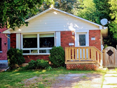 569 3rd Ave E, Owen Sound, ON, N4K2J9 | Card Image