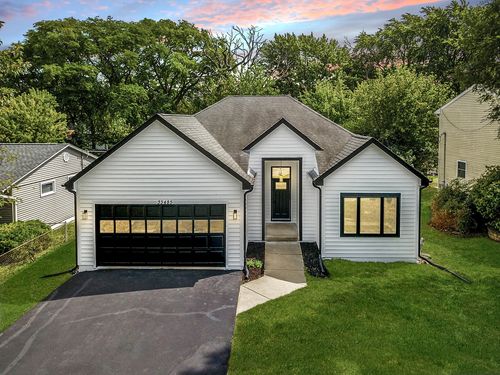 33485 N Mill Rd, Grayslake, IL, 60030-1960 | Card Image