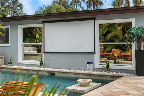 2123 Holiday Ln, NAPLES, FL, 34104-4297 | Card Image