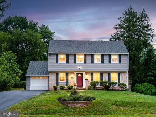 1721 Peachtree Ln, Norristown, PA, 19403-3329 | Card Image