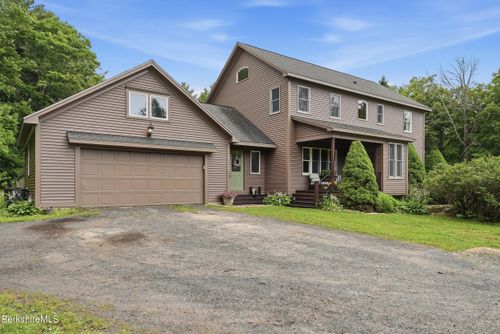 23 Old Blanford Rd, East Otis, MA, 01029-4531 | Card Image