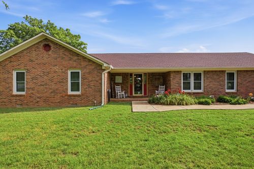 750 Mountain View Dr, Pulaski, TN, 38478 | Card Image