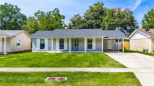 157 Southpark Dr, Slidell, LA, 70458-4744 | Card Image