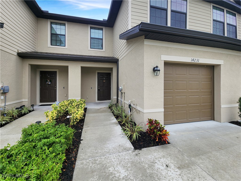 Oviedo Pl, Fort Myers, FL 33905
