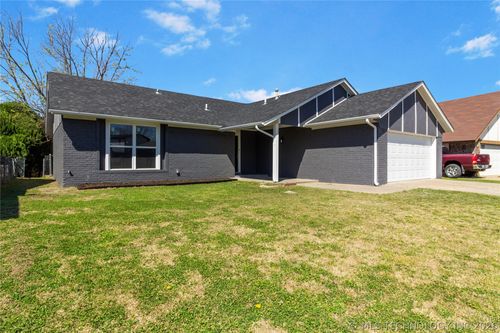 8418 N 117th East Eastavenue, Owasso, OK, 74055 | Card Image