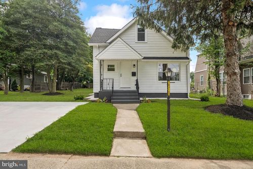 7318 Zimmerman Ave, PENNSAUKEN, NJ, 08110-3833 | Card Image