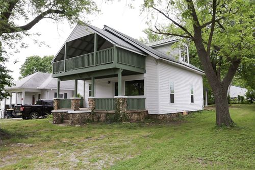 610 N Robinson St, Harrison, AR, 72601-3730 | Card Image