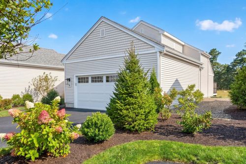 10-10 Outlook East, Plymouth, MA, 02360 | Card Image