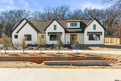 14697 Woodland Creek Dr, Tyler, TX, 75706-1104 | Card Image