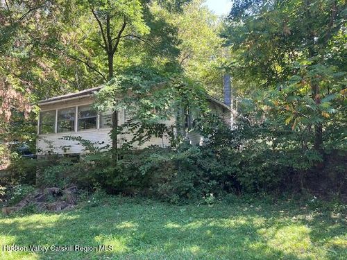 24 Chapel Dr Ext, Valatie, NY, 12184 | Card Image