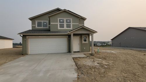 812 E K St, Deer Park, WA, 99006-4026 | Card Image