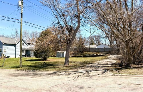 513 S Concord Street, Fergus Falls, MN, 56537 | Card Image