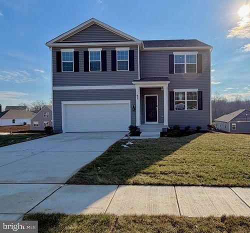 92 Open Gate Ln, SHEPHERDSTOWN, WV, 25443-4937 | Card Image