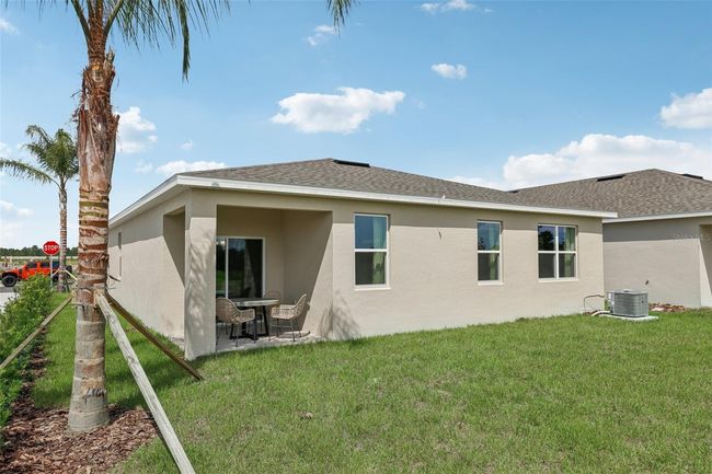 917 Pearlwood Loop, House other with 4 bedrooms, 2 bathrooms and null parking in EAGLE LAKE FL | Image 33