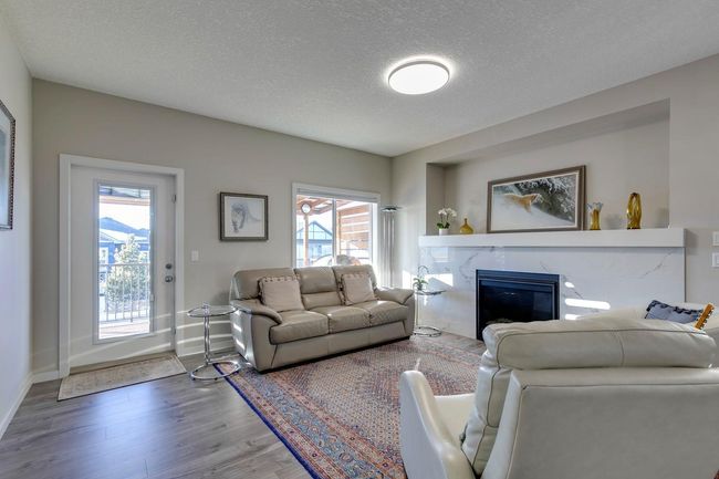 8 Drake Landing Street, House other with 3 bedrooms, 3 bathrooms and 4 parking in Okotoks AB | Image 10