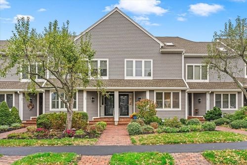 18-40 Driftway, Scituate, MA, 02066-4677 | Card Image