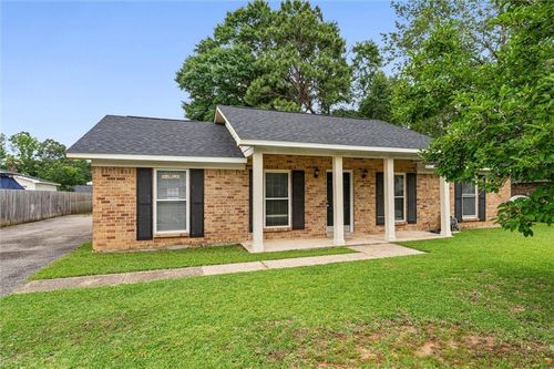 9470 Burnt Ash Dr, Mobile, AL, 36695-8455 | Card Image