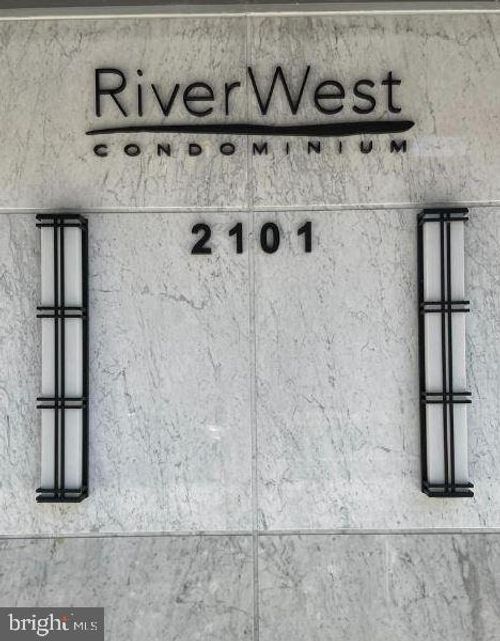 1815-2101-17 Chestnut St, PHILADELPHIA, PA, 19103 | Card Image