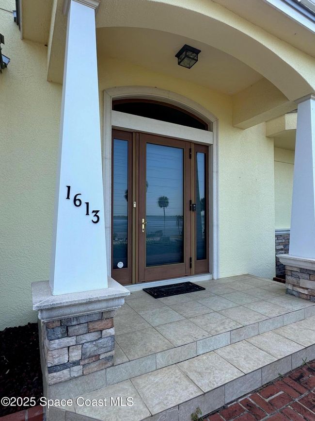 1613 N Indian River Dr, House other with 5 bedrooms, 9 bathrooms and null parking in Cocoa FL | Image 7