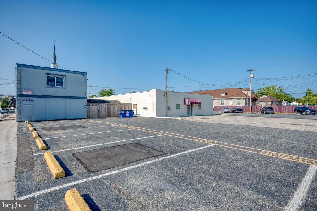 Commercial Lease in ABERDEEN 2