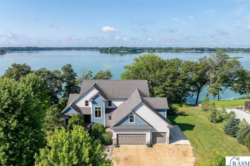 29193 Biehn Dr, Madison Lake, MN, 56063-9501 | Card Image