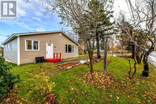 36 Flats Rd, Conception Bay South, NL, A1W3C3 | Card Image