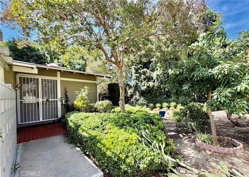 b-132 Avenida Majorca, Laguna Woods, CA, 92637-6758 | Card Image