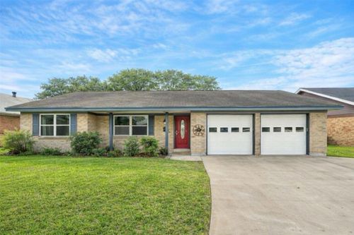 1118 S Amy Dr, Deer Park, TX, 77536-4312 | Card Image