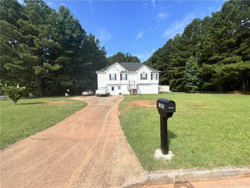 105 Moonlight Ct, Jackson, GA, 30233-3120 | Card Image