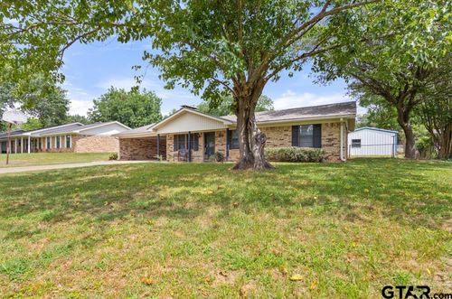 211 Jefferies St, Lindale, TX, 75771-3254 | Card Image