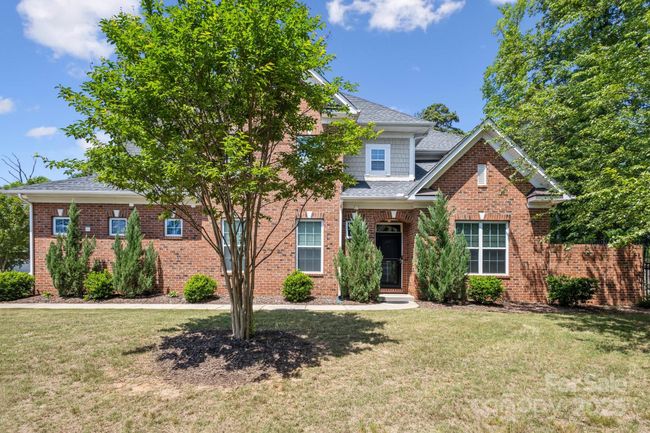 Front door to home | Image 4