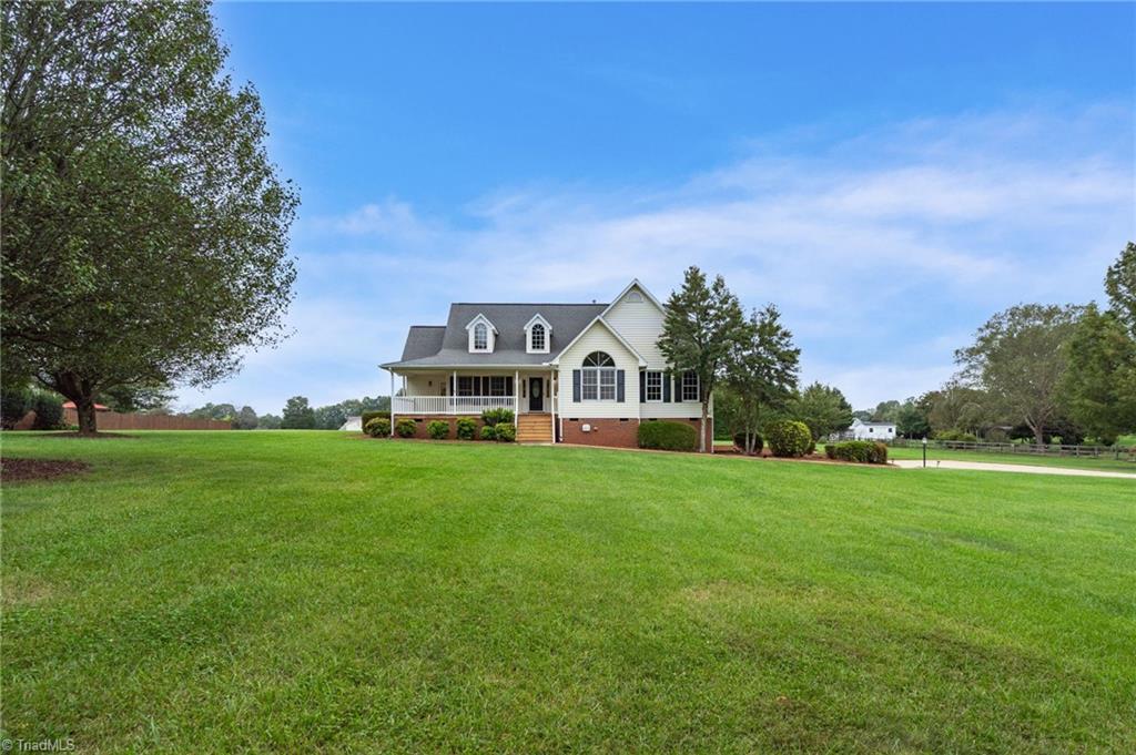 Racine Rd, Pleasant Garden, NC 27313
