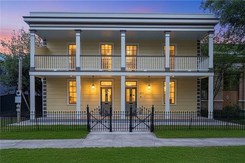 311 Belleville St, New Orleans, LA, 70114-1112 | Card Image