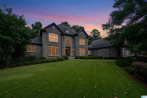 4020 Greystone Dr, Hoover, AL, 35242-6405 | Card Image