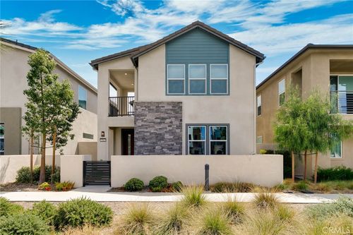 116 Zawn, Irvine, CA, 92618-1467 | Card Image