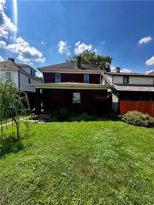 2-136 Amelia St, Mc Kees Rocks, PA, 15136-3433 | Card Image
