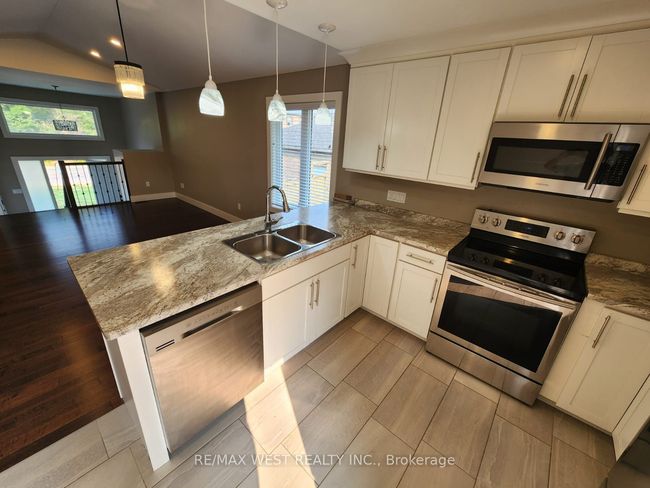 3035 Turner Rd, House other with 4 bedrooms, 2 bathrooms and 4 parking in Windsor ON | Image 15