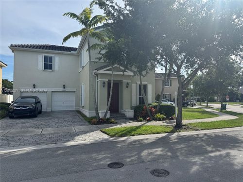0-17000 Sw 90th Ter, Miami, FL, 33196-4854 | Card Image