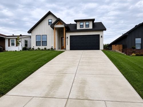 5208 Helmick, Fort Worth, TX, 76105 | Card Image