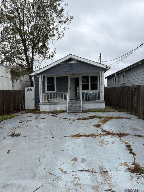 2115 N Rocheblave St, New Orleans, LA, 70119-1435 | Card Image