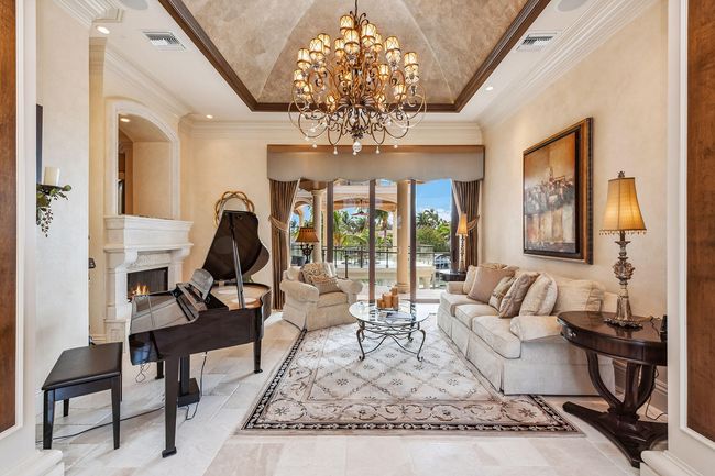 1547 Caxambas Dr, House other with 5 bedrooms, 7 bathrooms and null parking in Marco Island FL | Image 6