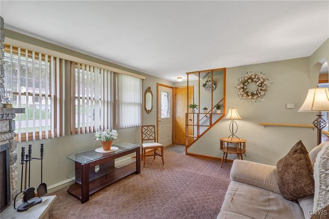 Living Room | Image 4