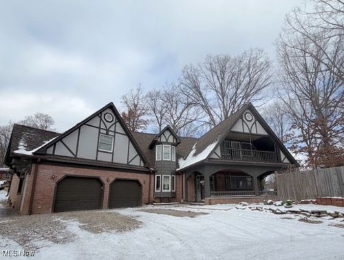 3369 Tabor Ridge Rd Ne, Mineral City, OH, 44656-9313 | Card Image